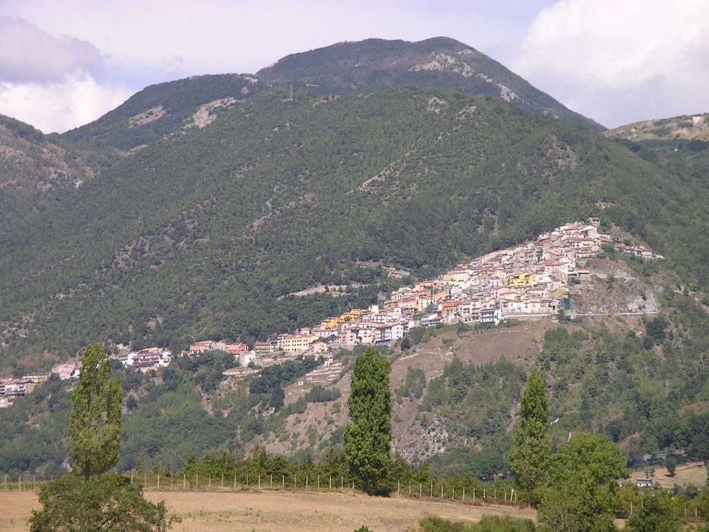 Hotel Sette E Mezzo Castelluccio Superiore Exterior photo