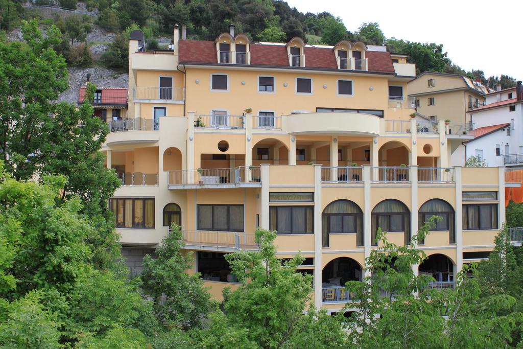 Hotel Sette E Mezzo Castelluccio Superiore Exterior photo